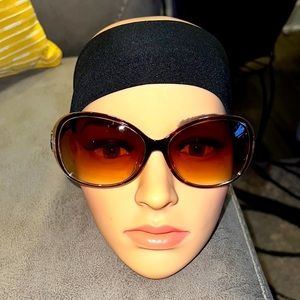 Oversized sunglasses